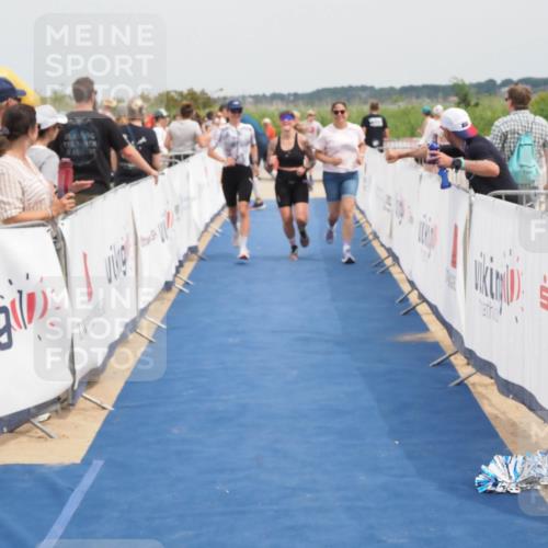 22.06.2025 - Viking Triathlon MichiJ http://msf.ph/oto/8122394 22.06.2025 15:13:39 Ziel 602 meine-sportfotos.de