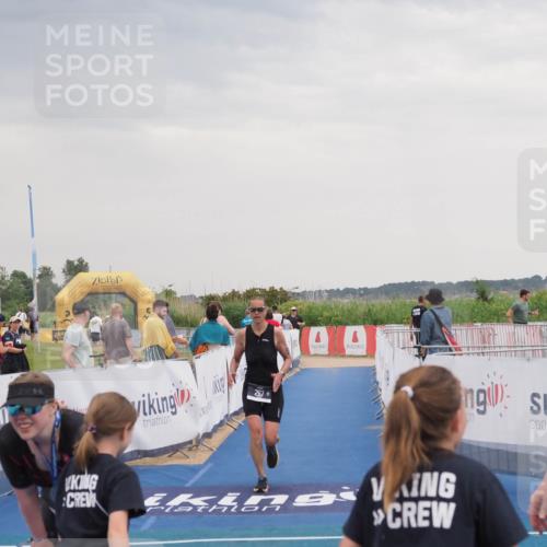 22.06.2025 - Viking Triathlon MichiJ http://msf.ph/oto/8122408 22.06.2025 16:36:58 Ziel 267 meine-sportfotos.de