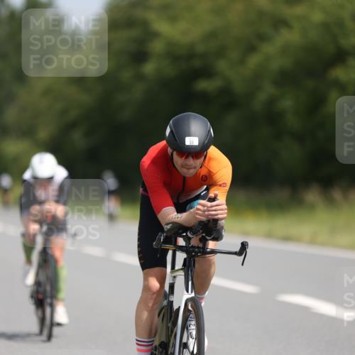 22.06.2025 - Viking Triathlon Yannick Fuchs http://msf.ph/oto/8122439 22.06.2025 11:50:02 Radfahren 11, 33, 150, 182, 257, 376, 553, 638 meine-sportfotos.de
