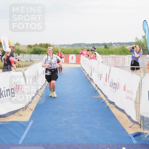 22.06.2025 - Viking Triathlon MichiJ http://msf.ph/oto/8122440 22.06.2025 17:07:20 Ziel 236, 484 meine-sportfotos.de