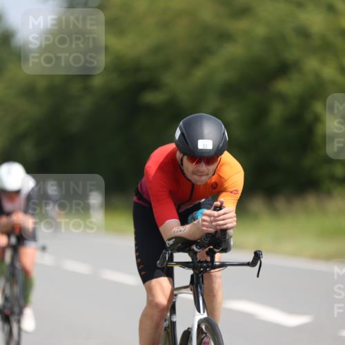 22.06.2025 - Viking Triathlon Yannick Fuchs http://msf.ph/oto/8122443 22.06.2025 11:50:03 Radfahren 11, 33, 150, 182, 257, 376, 553, 638 meine-sportfotos.de