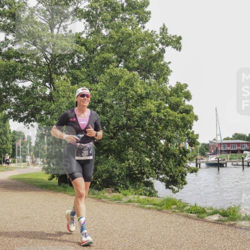 22.06.2025 - Viking Triathlon KatJ http://msf.ph/oto/8122469 22.06.2025 15:16:48 Laufen 291 meine-sportfotos.de