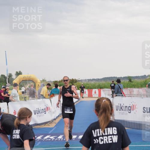 22.06.2025 - Viking Triathlon MichiJ http://msf.ph/oto/8122475 22.06.2025 16:36:58 Ziel 267 meine-sportfotos.de