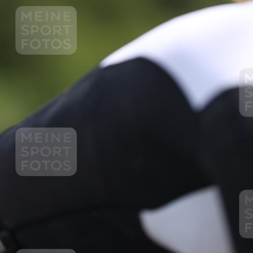 22.06.2025 - Viking Triathlon Yannick Fuchs http://msf.ph/oto/8122501 22.06.2025 11:50:05 Radfahren 11, 33, 150, 153, 182, 376, 553 meine-sportfotos.de