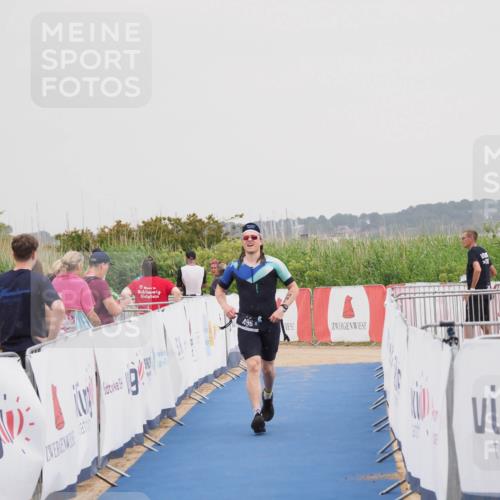 22.06.2025 - Viking Triathlon MichiJ http://msf.ph/oto/8122514 22.06.2025 16:38:25 Ziel 496 meine-sportfotos.de