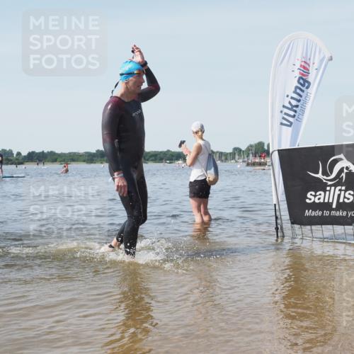22.06.2025 - Viking Triathlon KatJ http://msf.ph/oto/8122519 22.06.2025 10:51:39 Schwimmen 292, 422 meine-sportfotos.de