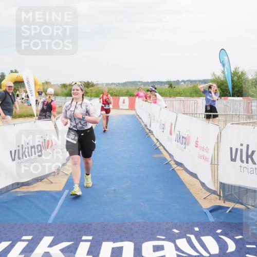 22.06.2025 - Viking Triathlon MichiJ http://msf.ph/oto/8122534 22.06.2025 17:07:21 Ziel 236, 484 meine-sportfotos.de