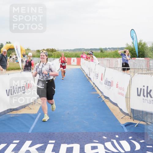 22.06.2025 - Viking Triathlon MichiJ http://msf.ph/oto/8122544 22.06.2025 17:07:21 Ziel 236, 484 meine-sportfotos.de