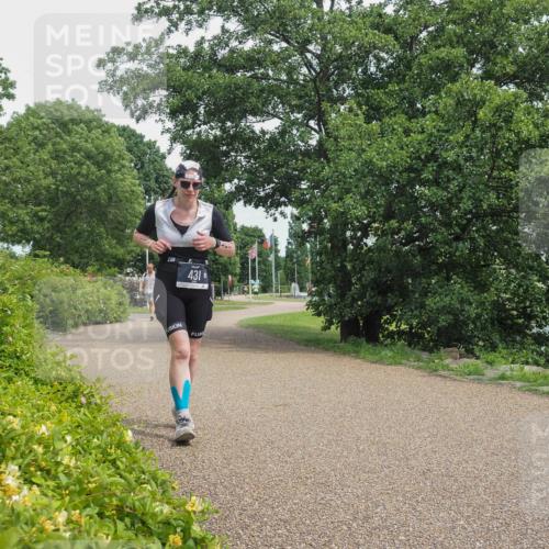 22.06.2025 - Viking Triathlon KatJ http://msf.ph/oto/8122568 22.06.2025 15:17:05 Laufen 431 meine-sportfotos.de