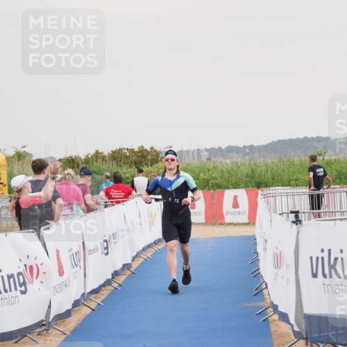 22.06.2025 - Viking Triathlon MichiJ http://msf.ph/oto/8122571 22.06.2025 16:38:26 Ziel 496 meine-sportfotos.de