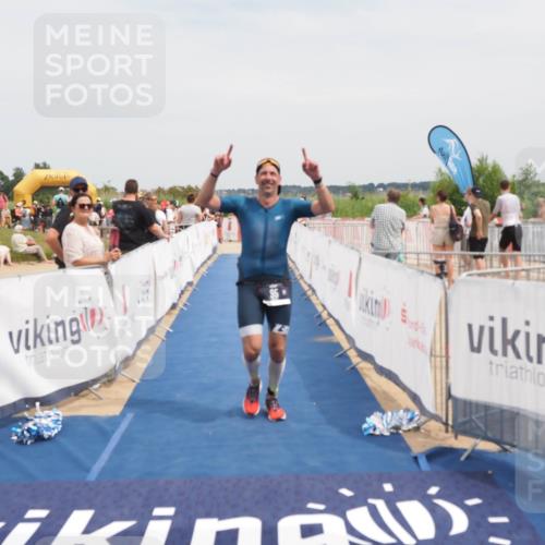 22.06.2025 - Viking Triathlon MichiJ http://msf.ph/oto/8122641 22.06.2025 15:13:47 Ziel 95, 602 meine-sportfotos.de