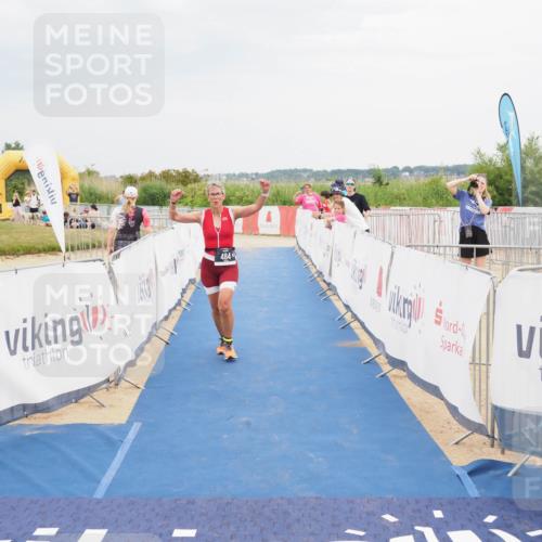 22.06.2025 - Viking Triathlon MichiJ http://msf.ph/oto/8122713 22.06.2025 17:07:24 Ziel 236, 484 meine-sportfotos.de