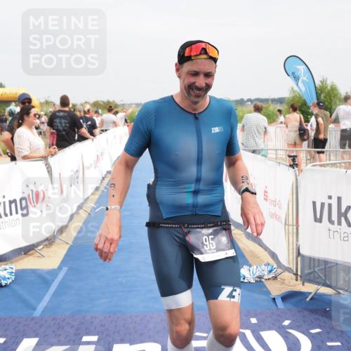 22.06.2025 - Viking Triathlon MichiJ http://msf.ph/oto/8122728 22.06.2025 15:13:48 Ziel 95 meine-sportfotos.de