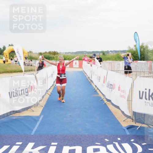 22.06.2025 - Viking Triathlon MichiJ http://msf.ph/oto/8122733 22.06.2025 17:07:24 Ziel 236, 484 meine-sportfotos.de