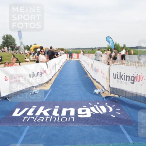22.06.2025 - Viking Triathlon MichiJ http://msf.ph/oto/8122738 22.06.2025 15:13:51 Ziel 95, 226 meine-sportfotos.de