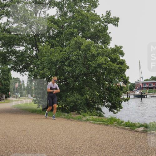 22.06.2025 - Viking Triathlon KatJ http://msf.ph/oto/8122769 22.06.2025 15:18:01 Laufen 18 meine-sportfotos.de