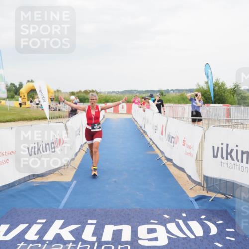 22.06.2025 - Viking Triathlon MichiJ http://msf.ph/oto/8122774 22.06.2025 17:07:24 Ziel 236, 484 meine-sportfotos.de