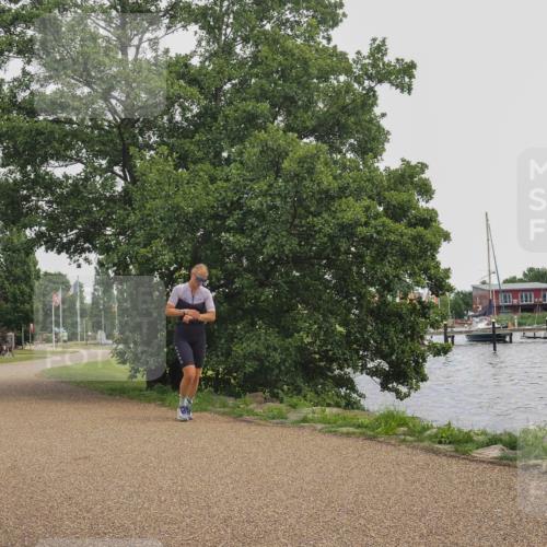 22.06.2025 - Viking Triathlon KatJ http://msf.ph/oto/8122781 22.06.2025 15:18:01 Laufen 18 meine-sportfotos.de