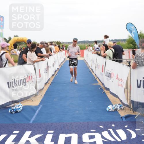 22.06.2025 - Viking Triathlon MichiJ http://msf.ph/oto/8122795 22.06.2025 15:00:58 Ziel 474, 510 meine-sportfotos.de
