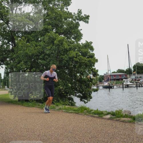 22.06.2025 - Viking Triathlon KatJ http://msf.ph/oto/8122830 22.06.2025 15:18:02 Laufen 18 meine-sportfotos.de