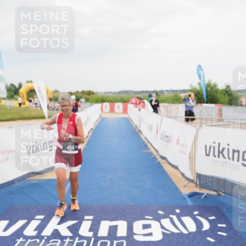 22.06.2025 - Viking Triathlon MichiJ http://msf.ph/oto/8122861 22.06.2025 17:07:25 Ziel 236, 484 meine-sportfotos.de