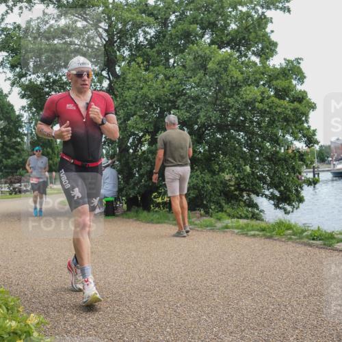 22.06.2025 - Viking Triathlon KatJ http://msf.ph/oto/8122875 22.06.2025 13:35:17 Laufen 511 meine-sportfotos.de