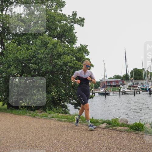 22.06.2025 - Viking Triathlon KatJ http://msf.ph/oto/8122895 22.06.2025 15:18:03 Laufen 18 meine-sportfotos.de