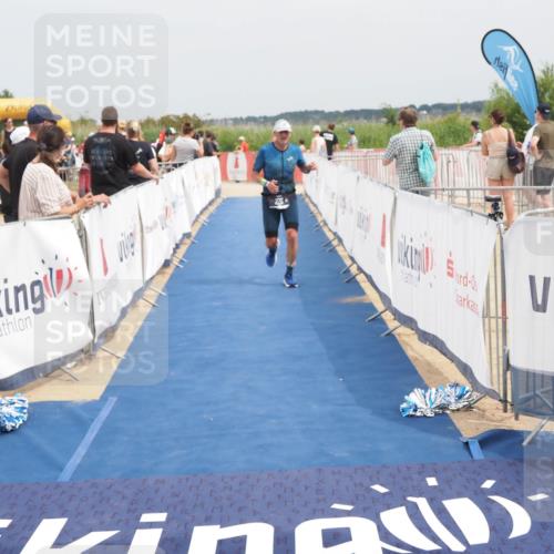 22.06.2025 - Viking Triathlon MichiJ http://msf.ph/oto/8122908 22.06.2025 15:13:54 Ziel 226 meine-sportfotos.de