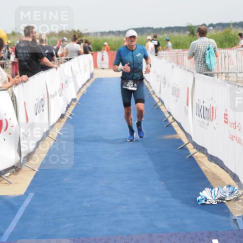 22.06.2025 - Viking Triathlon MichiJ http://msf.ph/oto/8122940 22.06.2025 15:13:55 Ziel 226 meine-sportfotos.de