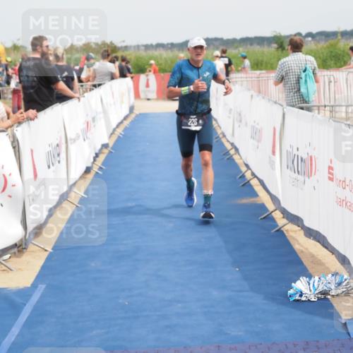 22.06.2025 - Viking Triathlon MichiJ http://msf.ph/oto/8122948 22.06.2025 15:13:55 Ziel 226 meine-sportfotos.de