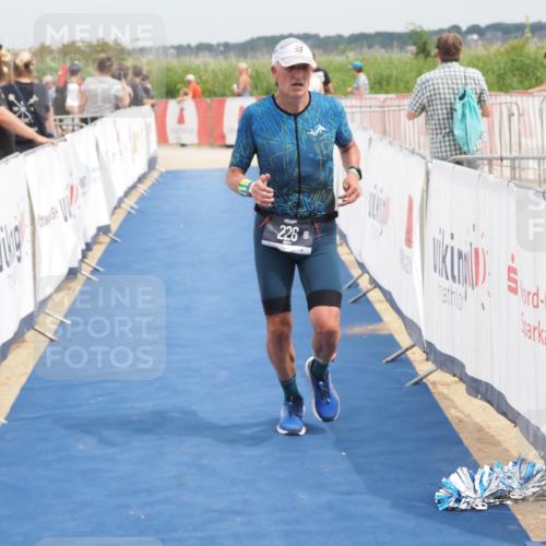22.06.2025 - Viking Triathlon MichiJ http://msf.ph/oto/8122986 22.06.2025 15:13:55 Ziel 226 meine-sportfotos.de