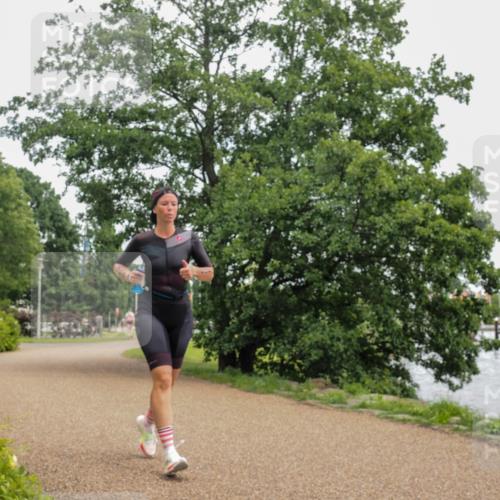 22.06.2025 - Viking Triathlon KatJ http://msf.ph/oto/8122991 22.06.2025 15:18:11 Laufen 408 meine-sportfotos.de