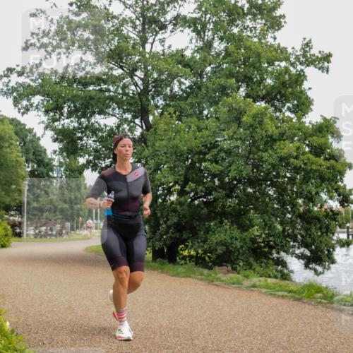 22.06.2025 - Viking Triathlon KatJ http://msf.ph/oto/8122997 22.06.2025 15:18:11 Laufen 408 meine-sportfotos.de