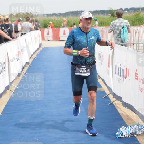 22.06.2025 - Viking Triathlon MichiJ http://msf.ph/oto/8123002 22.06.2025 15:13:56 Ziel 226 meine-sportfotos.de