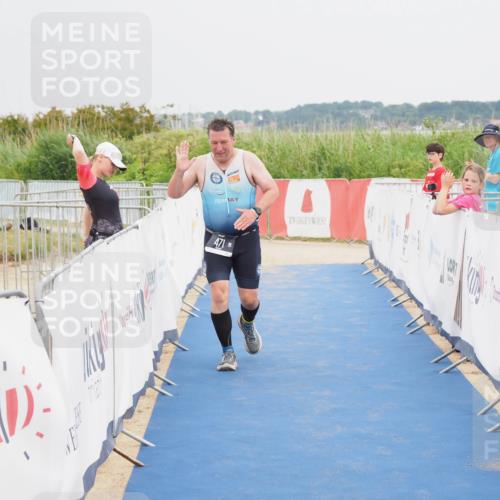 22.06.2025 - Viking Triathlon MichiJ http://msf.ph/oto/8123042 22.06.2025 17:07:35 Ziel 471 meine-sportfotos.de