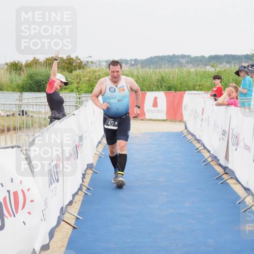 22.06.2025 - Viking Triathlon MichiJ http://msf.ph/oto/8123055 22.06.2025 17:07:36 Ziel 471 meine-sportfotos.de