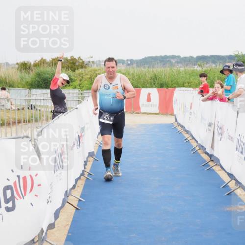 22.06.2025 - Viking Triathlon MichiJ http://msf.ph/oto/8123074 22.06.2025 17:07:36 Ziel 471 meine-sportfotos.de