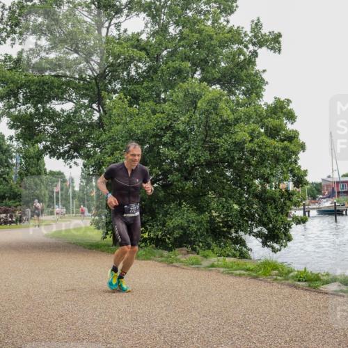 22.06.2025 - Viking Triathlon KatJ http://msf.ph/oto/8123077 22.06.2025 15:18:28 Laufen 222 meine-sportfotos.de