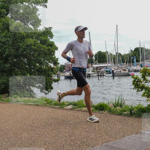 22.06.2025 - Viking Triathlon KatJ http://msf.ph/oto/8123111 22.06.2025 13:36:10 Laufen 555 meine-sportfotos.de