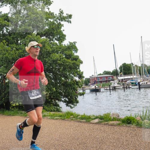 22.06.2025 - Viking Triathlon KatJ http://msf.ph/oto/8123144 22.06.2025 13:36:28 Laufen 482 meine-sportfotos.de