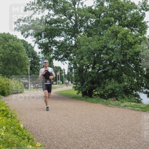 22.06.2025 - Viking Triathlon KatJ http://msf.ph/oto/8123171 22.06.2025 15:18:38 Laufen 378 meine-sportfotos.de