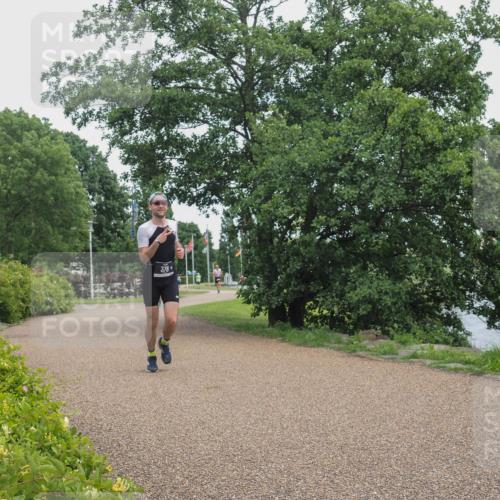 22.06.2025 - Viking Triathlon KatJ http://msf.ph/oto/8123178 22.06.2025 15:18:38 Laufen 378 meine-sportfotos.de