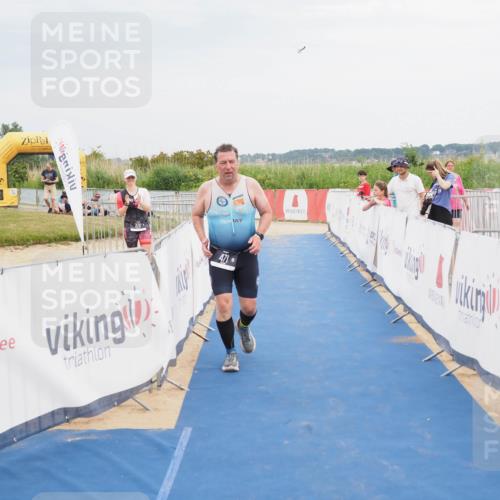 22.06.2025 - Viking Triathlon MichiJ http://msf.ph/oto/8123180 22.06.2025 17:07:38 Ziel 471 meine-sportfotos.de