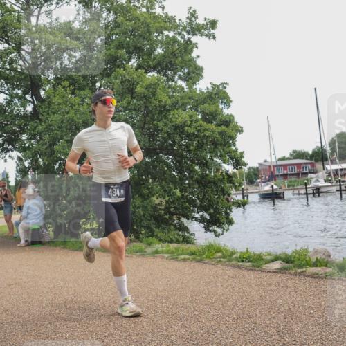 22.06.2025 - Viking Triathlon KatJ http://msf.ph/oto/8123186 22.06.2025 13:36:32 Laufen 494 meine-sportfotos.de