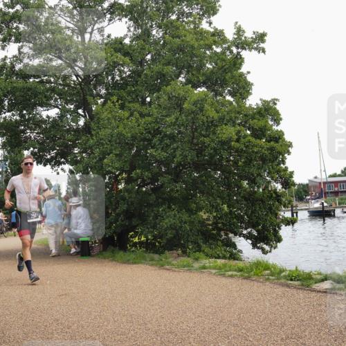 22.06.2025 - Viking Triathlon KatJ http://msf.ph/oto/8123194 22.06.2025 13:36:45 Laufen 54, 294 meine-sportfotos.de