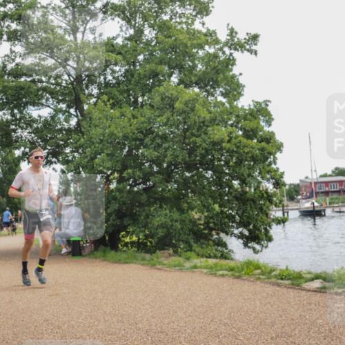 22.06.2025 - Viking Triathlon KatJ http://msf.ph/oto/8123202 22.06.2025 13:36:45 Laufen 54, 294 meine-sportfotos.de
