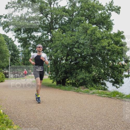 22.06.2025 - Viking Triathlon KatJ http://msf.ph/oto/8123204 22.06.2025 15:18:38 Laufen 378 meine-sportfotos.de