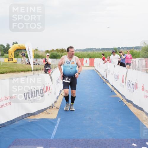 22.06.2025 - Viking Triathlon MichiJ http://msf.ph/oto/8123205 22.06.2025 17:07:38 Ziel 471 meine-sportfotos.de