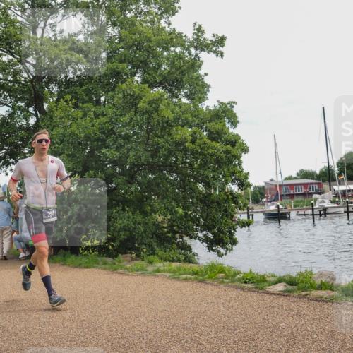 22.06.2025 - Viking Triathlon KatJ http://msf.ph/oto/8123208 22.06.2025 13:36:46 Laufen 54, 294 meine-sportfotos.de