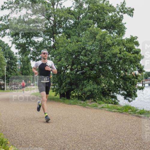22.06.2025 - Viking Triathlon KatJ http://msf.ph/oto/8123213 22.06.2025 15:18:38 Laufen 378 meine-sportfotos.de